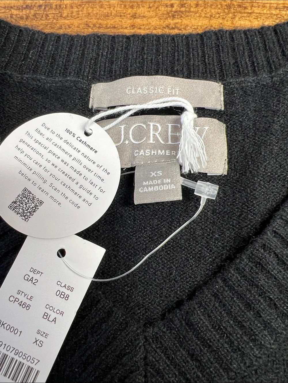 J. Crew Cashmere high V-neck sweater in Black Size XS NWT